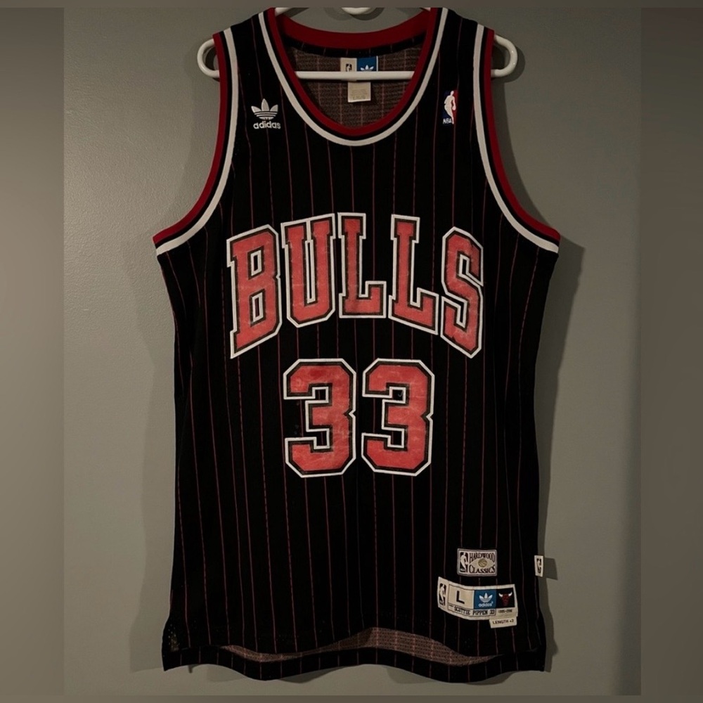 Scottie Pippen VTG Throwback Chicago Bulls Adidas Hardwood Classics NBA Jersey